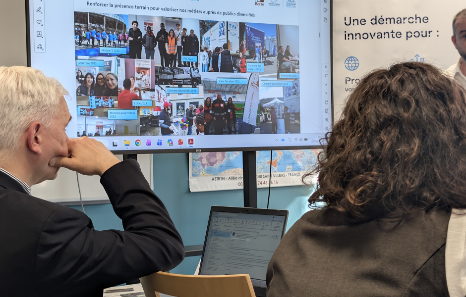 Photo 1 -  voir en plus grand (fenêtre modale)