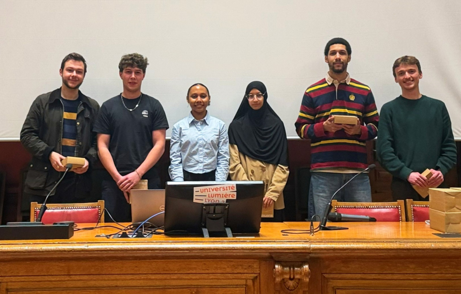 Photo 1 -  voir en plus grand (fenêtre modale)